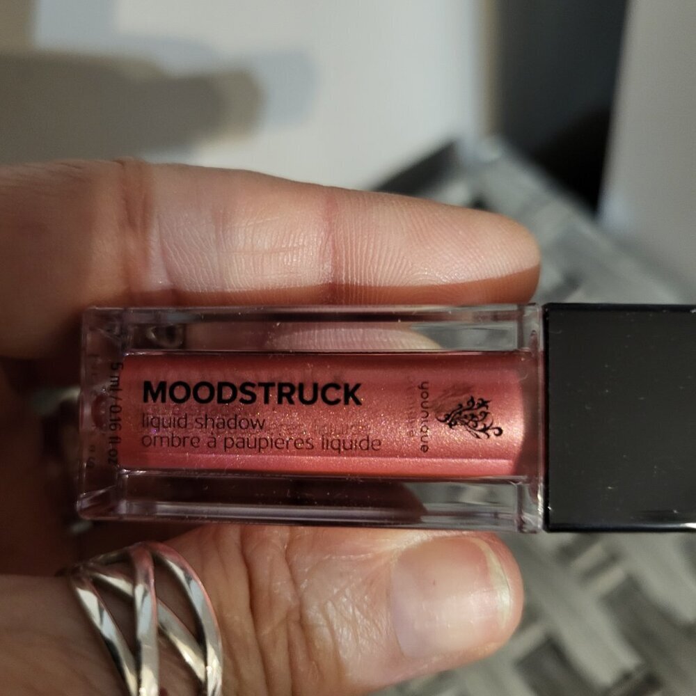 YOUNIQUE MOODSTRUCK LIQUID EYESHADOW - EXALTED - Picture 3 of 4